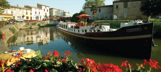 Belmond Alouette barge