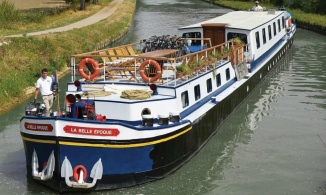 La Belle Epoque barge