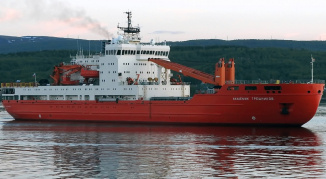 Akademik Tryoshnikov icebreaker